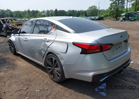 2021 Nissan Altima Sr Vc-Turbo Fwd z USA, uszkodzony, nr VIN 1N4AL4CV4MN301105